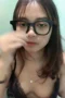 Gadis Manis Berkacamata Suka Masturbasi