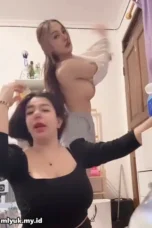 Video Seleb IG Blunder Saat Jualan Baju Online