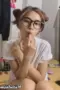Zoyya Cewek Muka Polos Nafsu Gede
